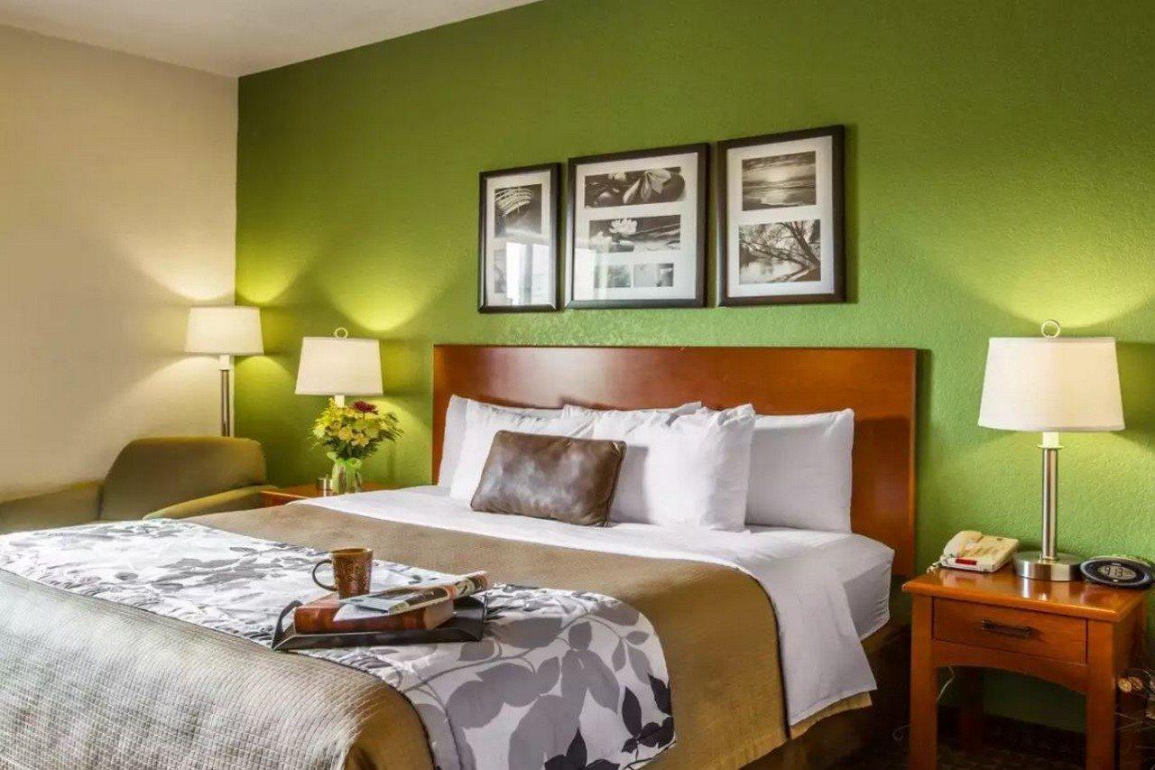 Sleep Inn & Suites Gonzales Near Palmetto State Park Dış mekan fotoğraf