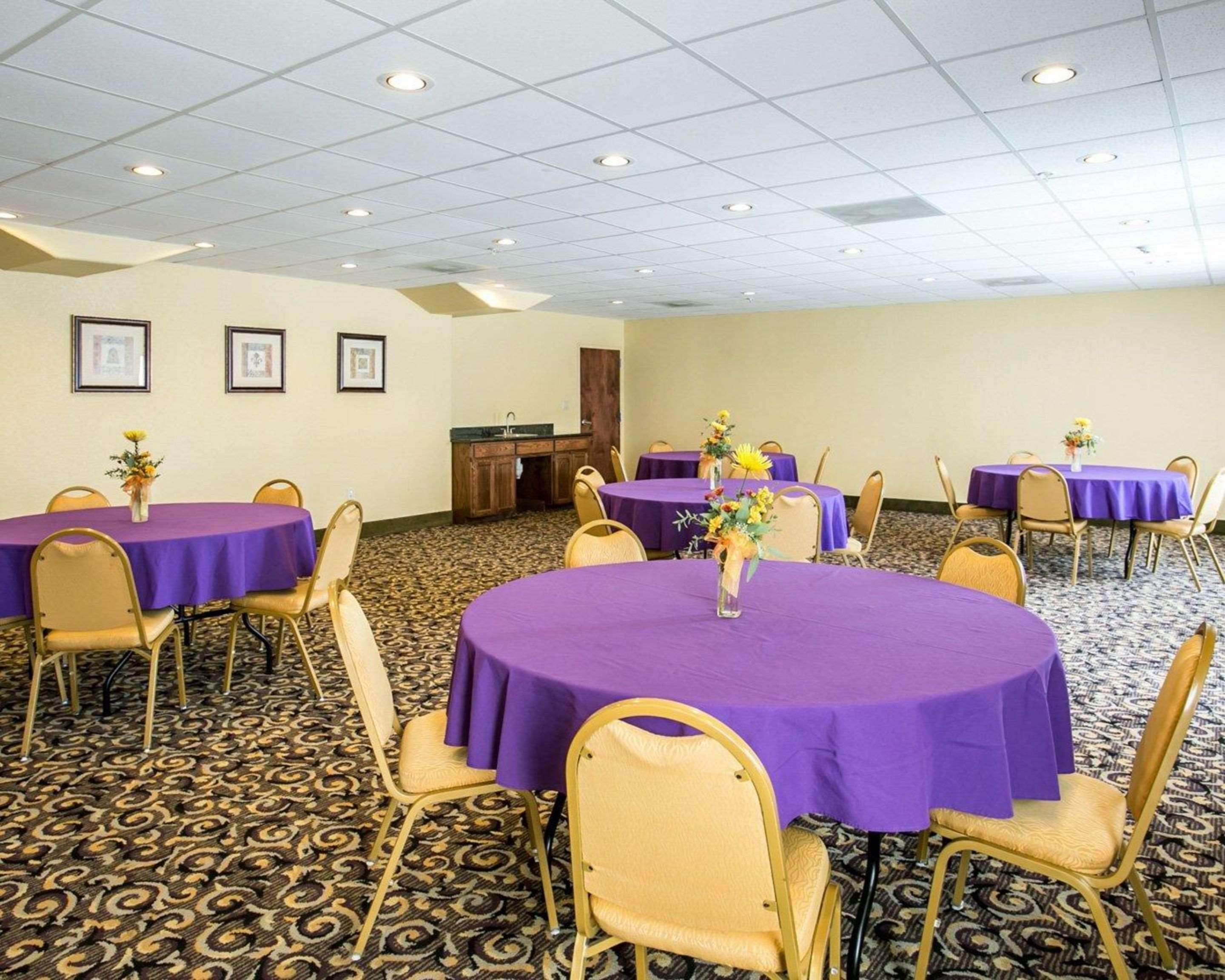Sleep Inn & Suites Gonzales Near Palmetto State Park Dış mekan fotoğraf