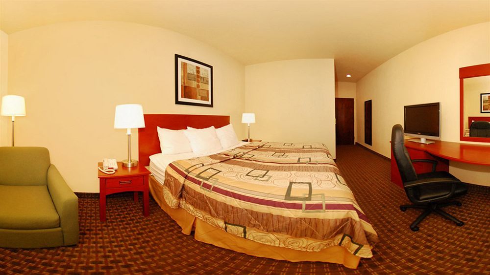 Sleep Inn & Suites Gonzales Near Palmetto State Park Dış mekan fotoğraf